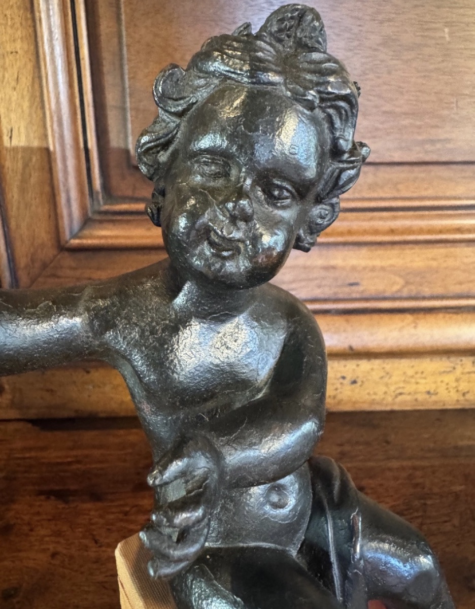 Seated Child Crowned With Foliage, Antique Sculpture In Patinated Metal-photo-4