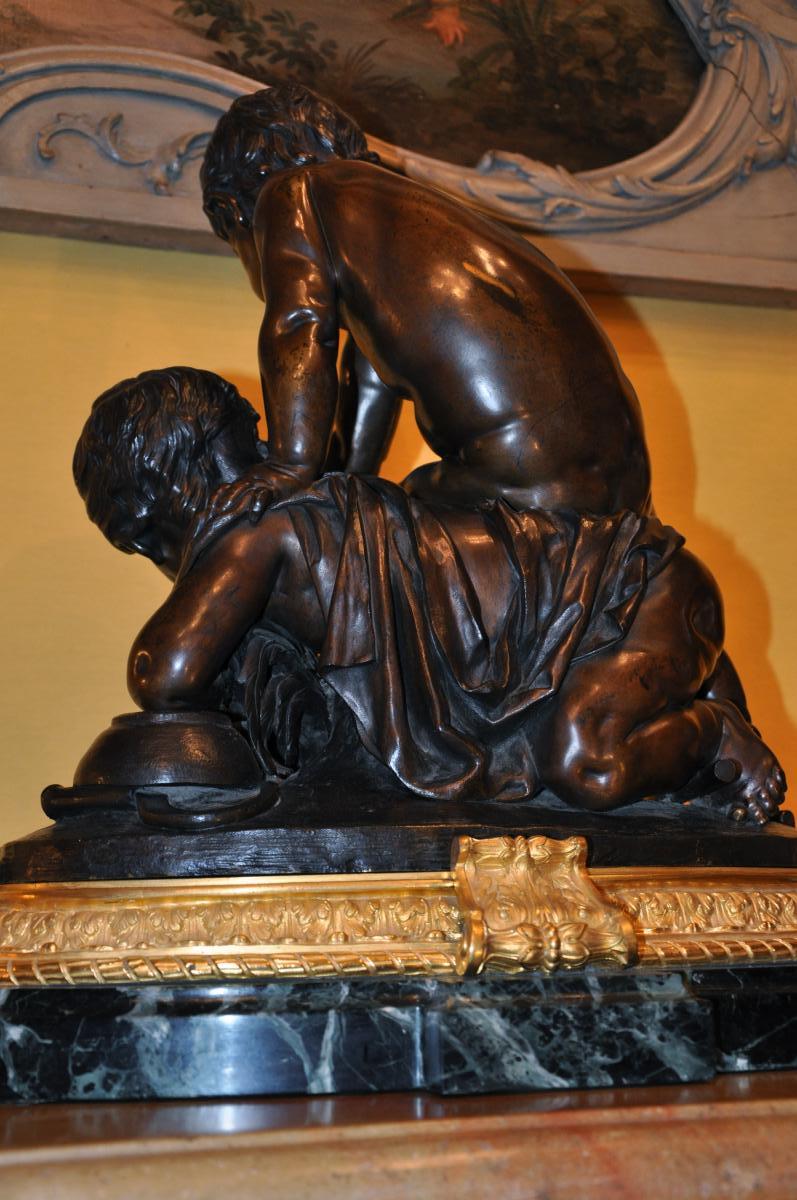 Important Bronze From The Restauration Period : Putti Playing With A Cock-photo-4
