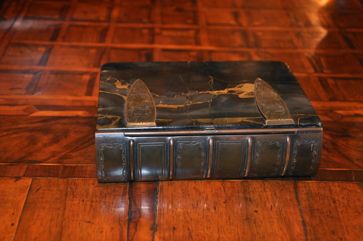 Curious Box Shaped Book, Cover Marble Portor End Nineteenth Century-photo-1