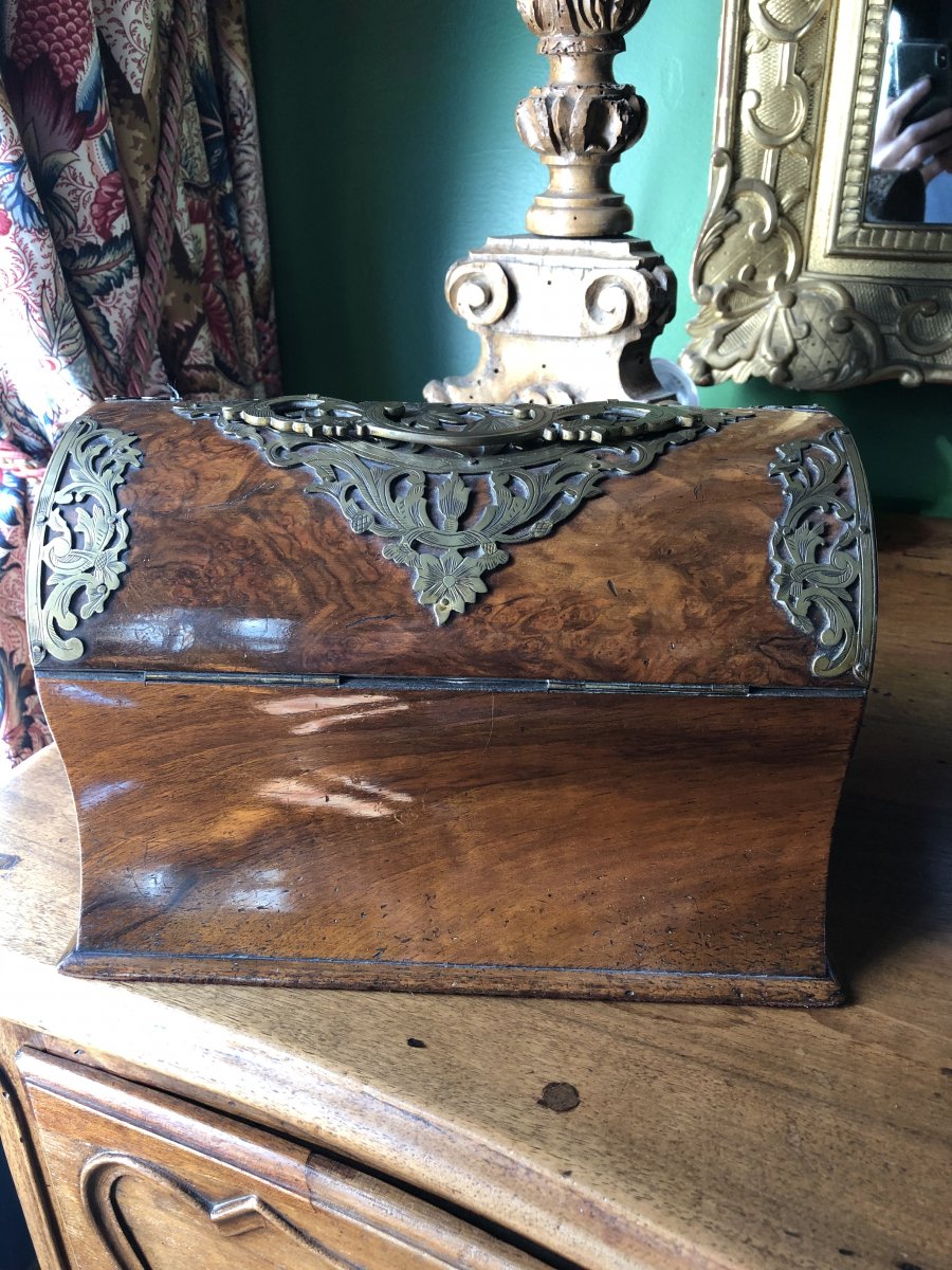 Nineteenth Century Tomb Shaped Tea Box-photo-3