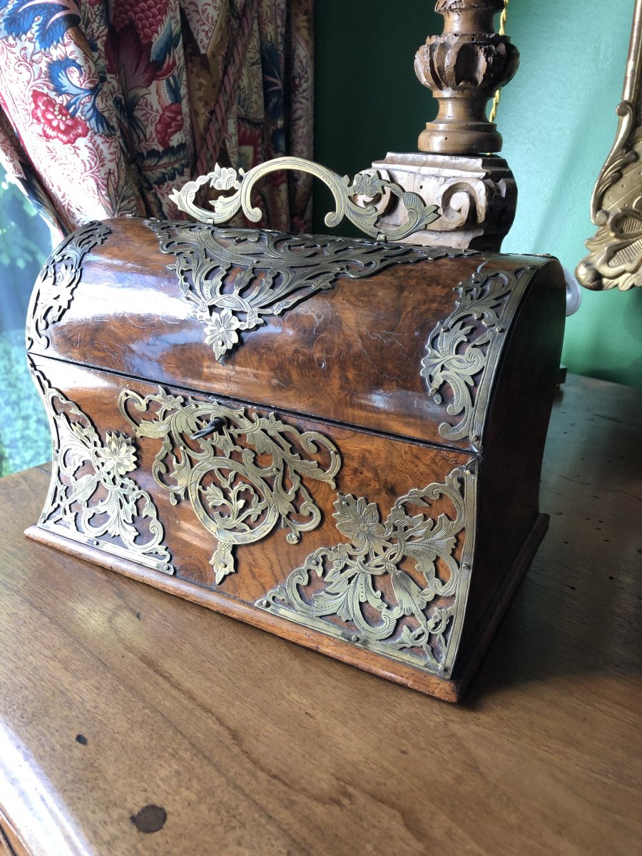 Nineteenth Century Tomb Shaped Tea Box-photo-8