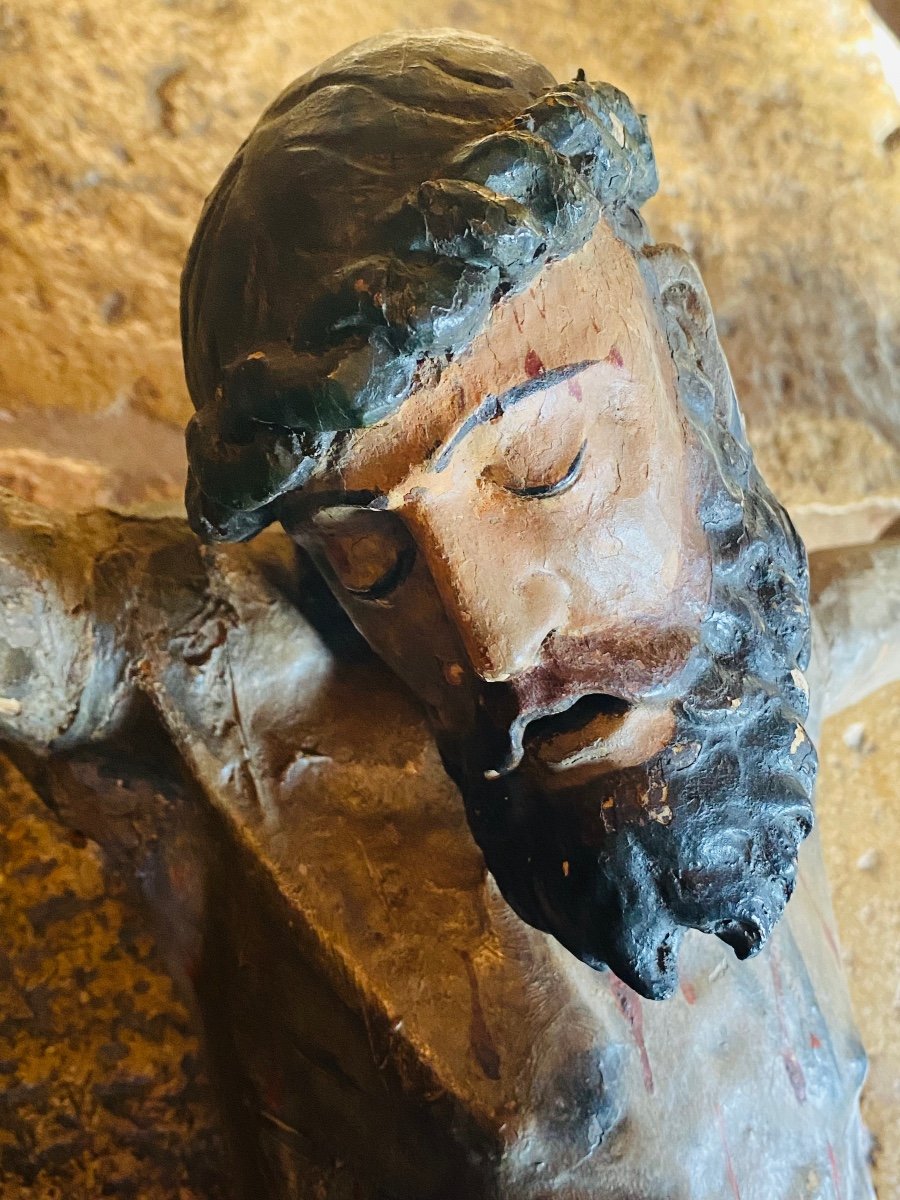 Grand Christ En Bois Sculpté Du XVI Eme Siècle -photo-3