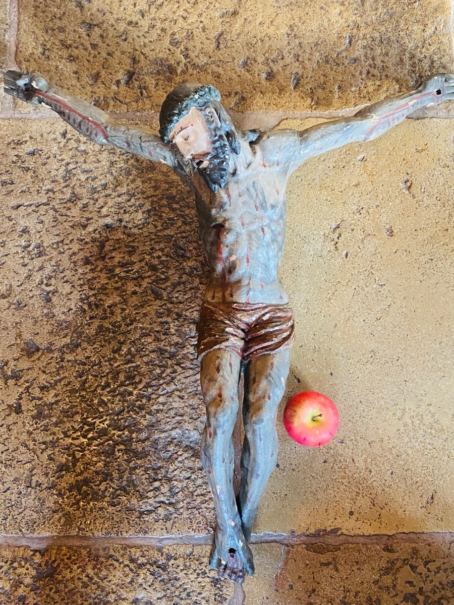Grand Christ En Bois Sculpté Du XVI Eme Siècle 