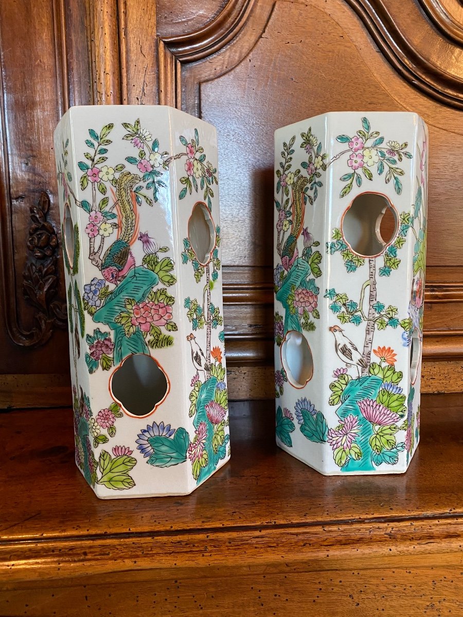 Maotong, Paire De Vases Porte Chapeaux Décoratifs En Porcelaine De Chine, XXeme Siècle -photo-7