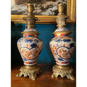 Paire De Vases Couverts En Imari Montés En Lampes Napoléon III 