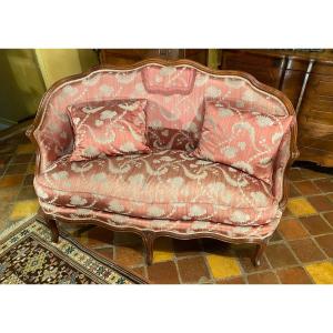Charming Louis XV Period Walnut Basket Sofa 
