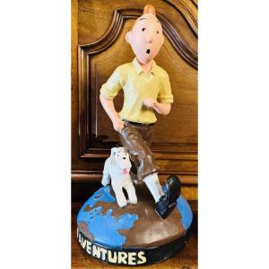 Tintin And Snowy Decorative Statuette - Advertising Sculpture, Resin And Wood, 1980s