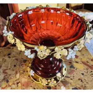 GRANDE COUPE EN CRISTAL ROUGE RUBIS À decoryde facettesFACETTES ET DÉCOR DE PAMPRES DE VIGNE