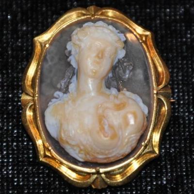 Cameo Agate: The Death Of Cleopatra, 19th Century