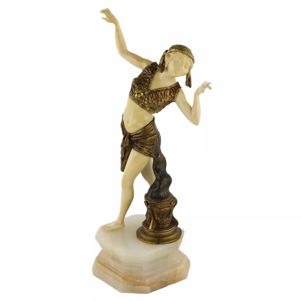 SALAMMBÔ. SCULPTURE CHRYSÉLÉPHANTINE DE STYLE ART DÉCO. VERS 1920