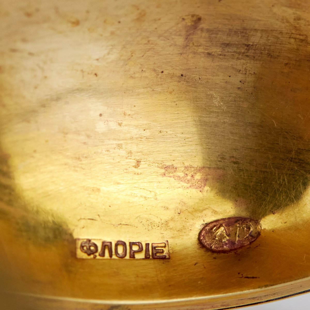 COFFRET MINIATURE EN OR EN FORME DE RÉCIPIENT D’ÉTROG. MAISON F. LORIE RUSSIE, MOSCOU.-photo-5