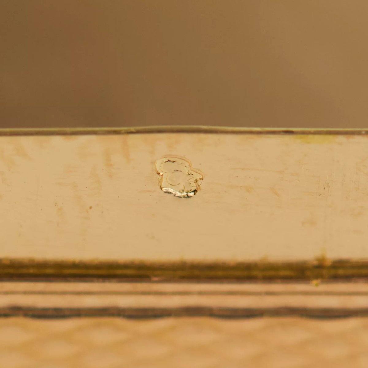 Tabatière musicale avec micromosaïque « Colombes de Plinie » France, 1819–1838-photo-3