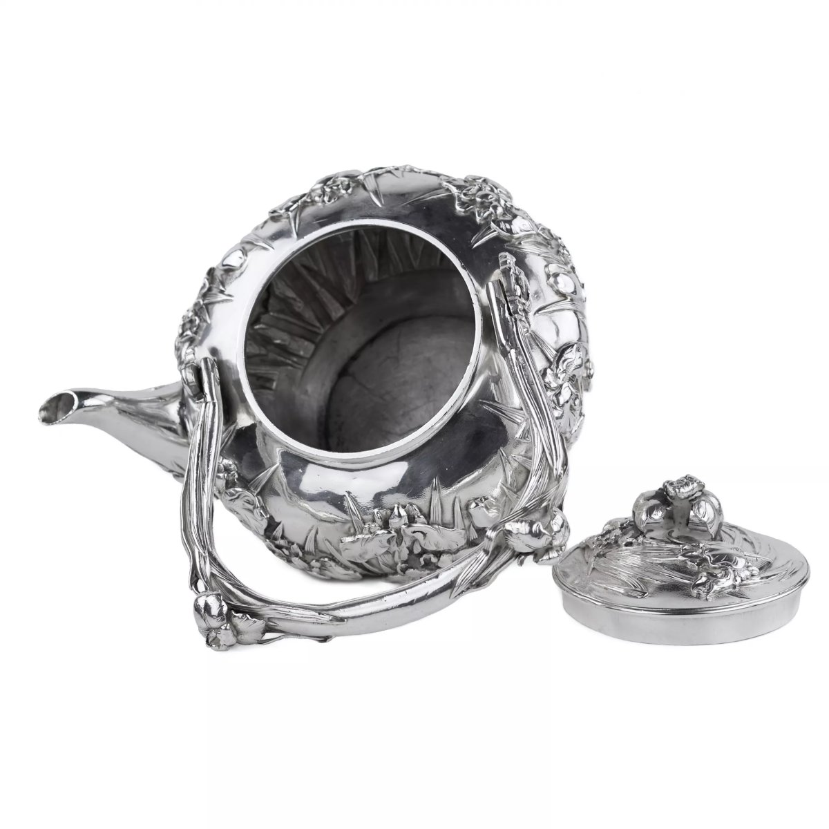 Japanese Silver Tea Set, Meiji Period (1868–1912)-photo-4