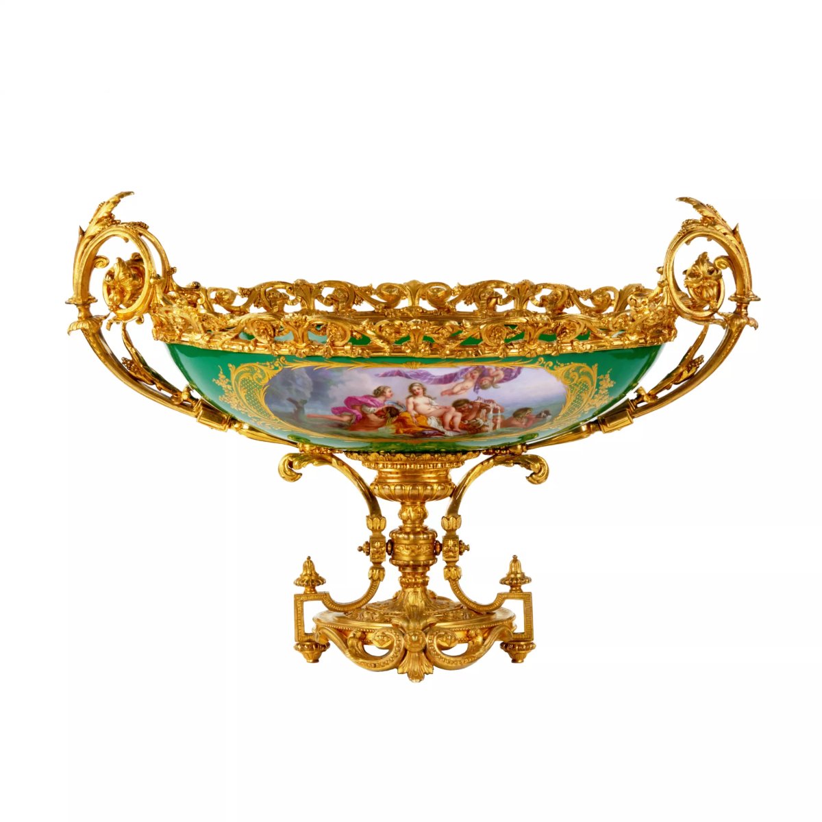 GRAND VASE À MONTURE EN BRONZE ET DÉCOR PEINT « LE TRIOMPHE DE VÉNUS » FRANCE.