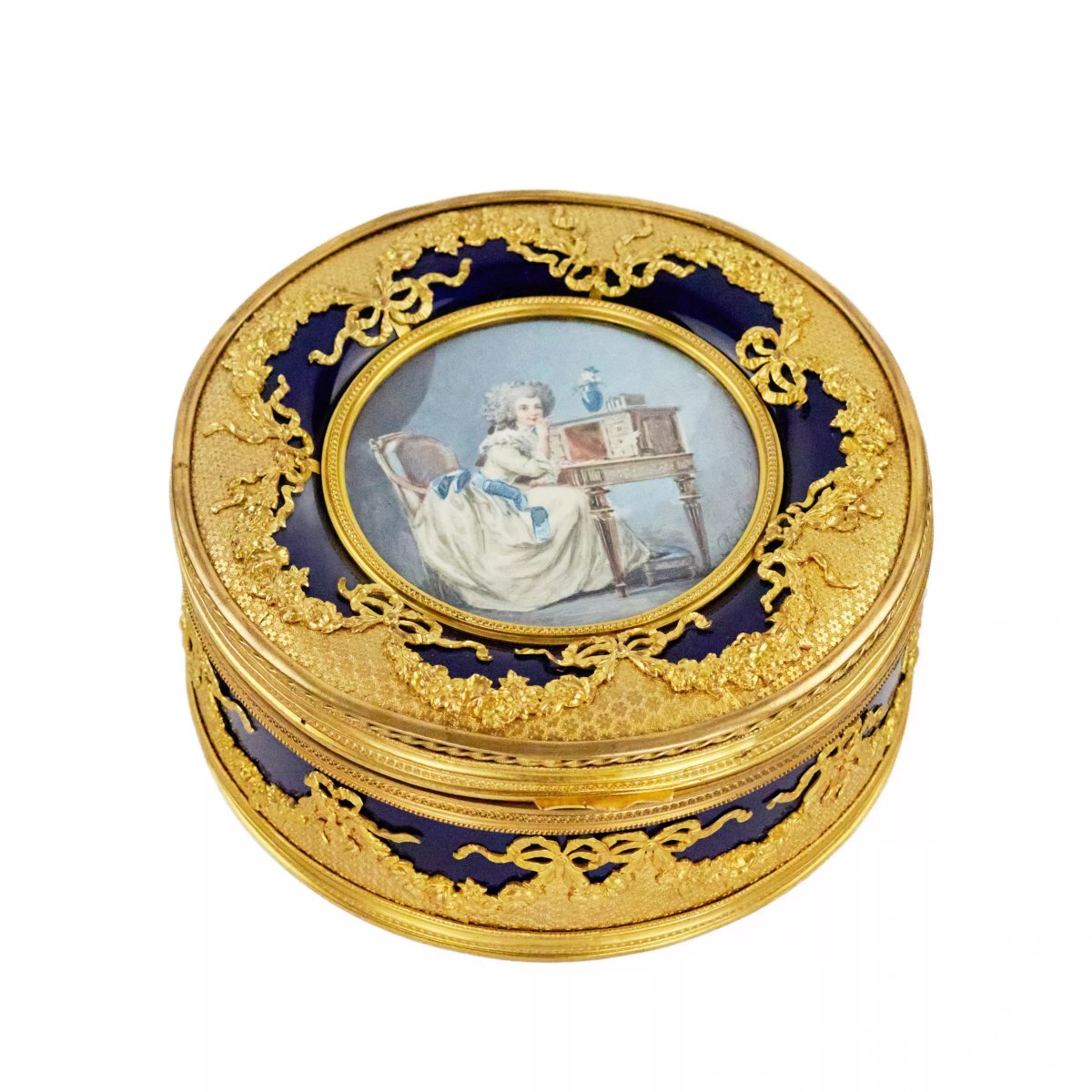 Porcelain Checkerboard Box With Miniature, Louis XVI Style, France.-photo-3