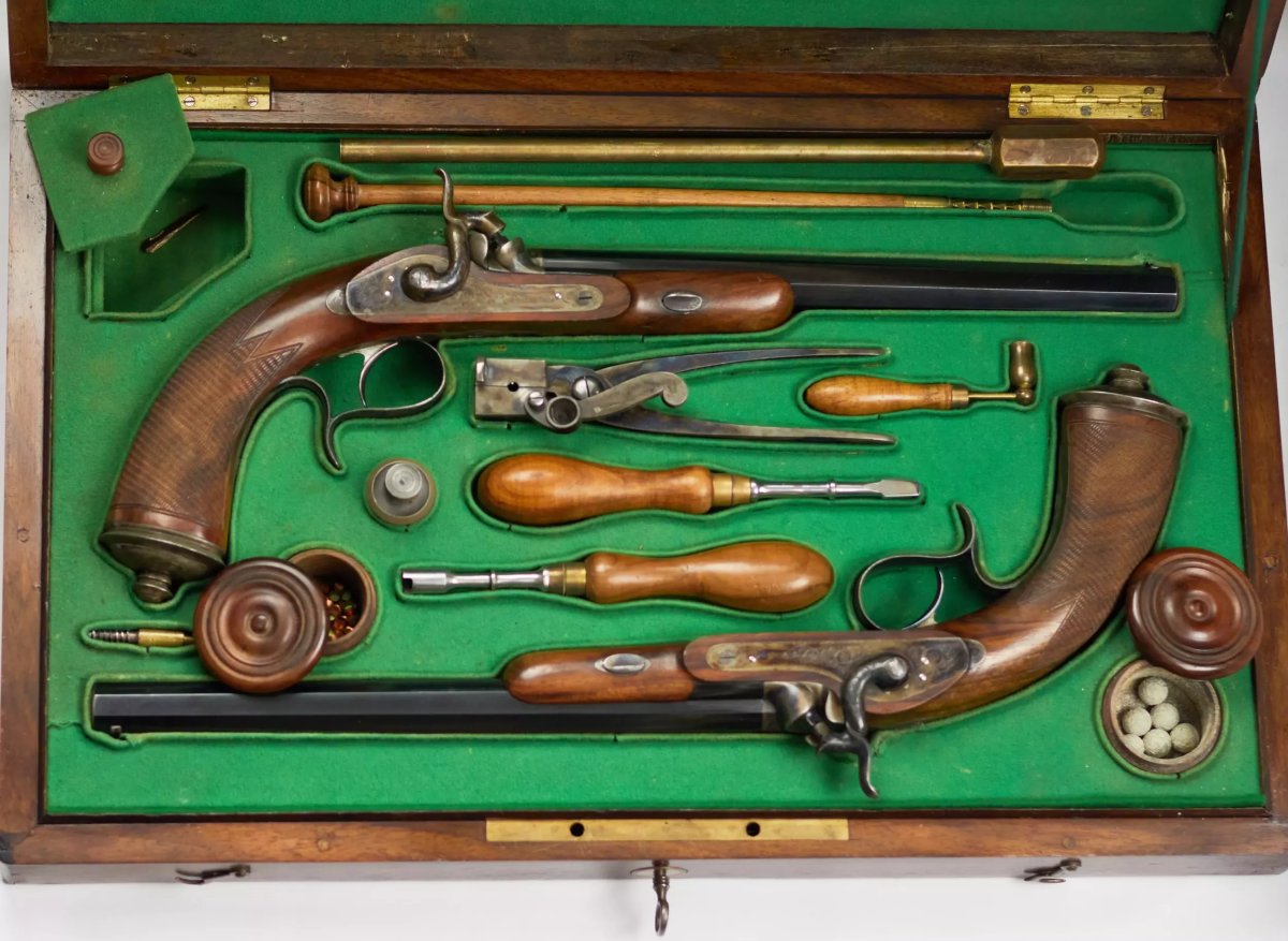 PAIRE DE PISTOLETS DE DUEL DE JACQUES BERTRAND RUSSIE, SAINT-PÉTERSBOURG, MILIEU DU XIXe SIÈCLE-photo-4