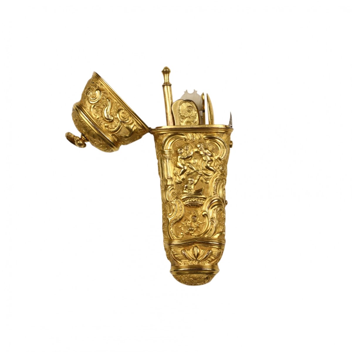 Toiletry Set. France, 19th Century.-photo-4