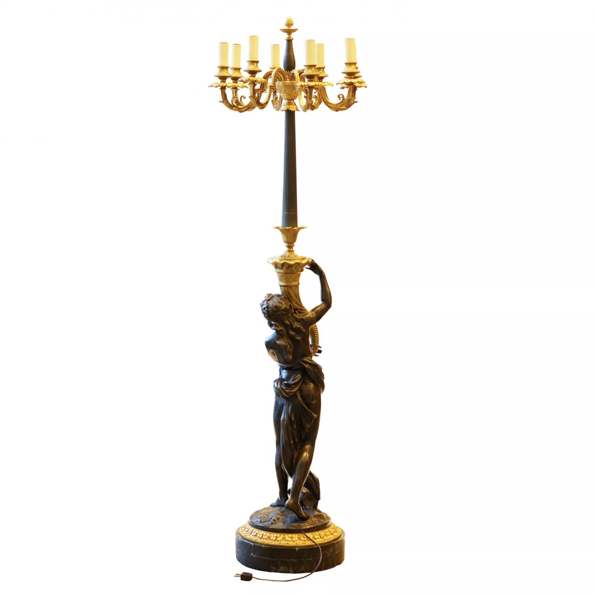 LAMPADAIRE FRANÇAIS EN BRONZE DORÉ ET PATINÉ DE STYLE LOUIS XVI. FRANCE, VERS 1900-photo-3
