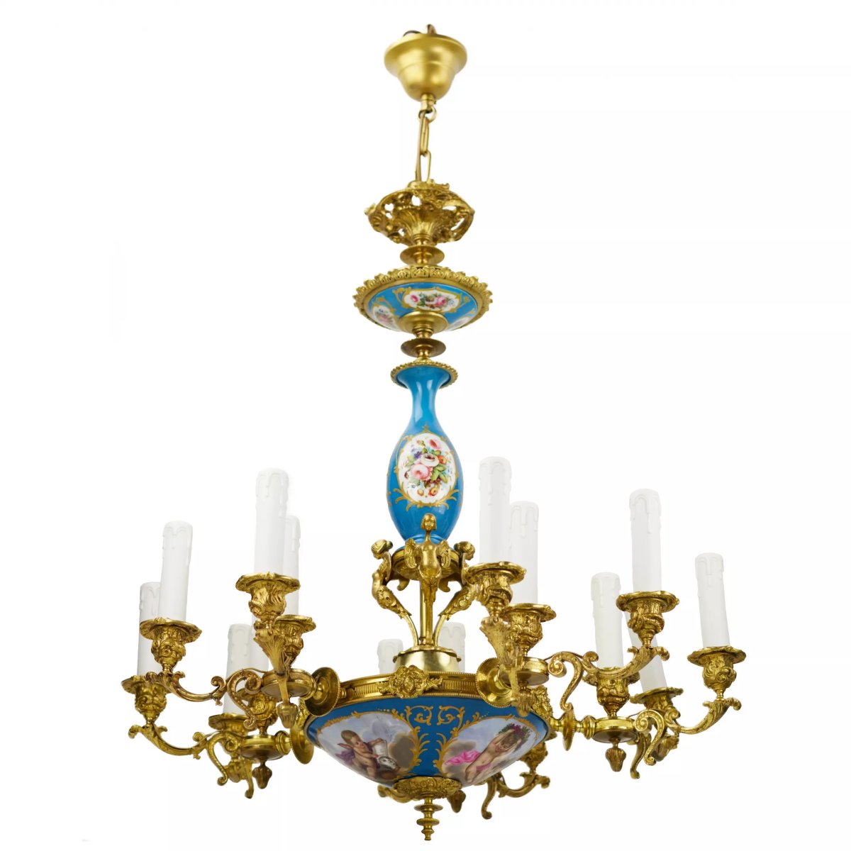 LUSTRE À QUINZE FEUX EN BRONZE DORÉ ET PORCELAINE PEINTE, DE STYLE LOUIS XVI.-photo-5