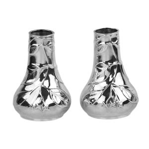 PAIRE DE VASES EN ARGENT DE STYLE ART NOUVEAU, TIFFANY & CO., ÉTATS-UNIS, XXe SIÈCLE