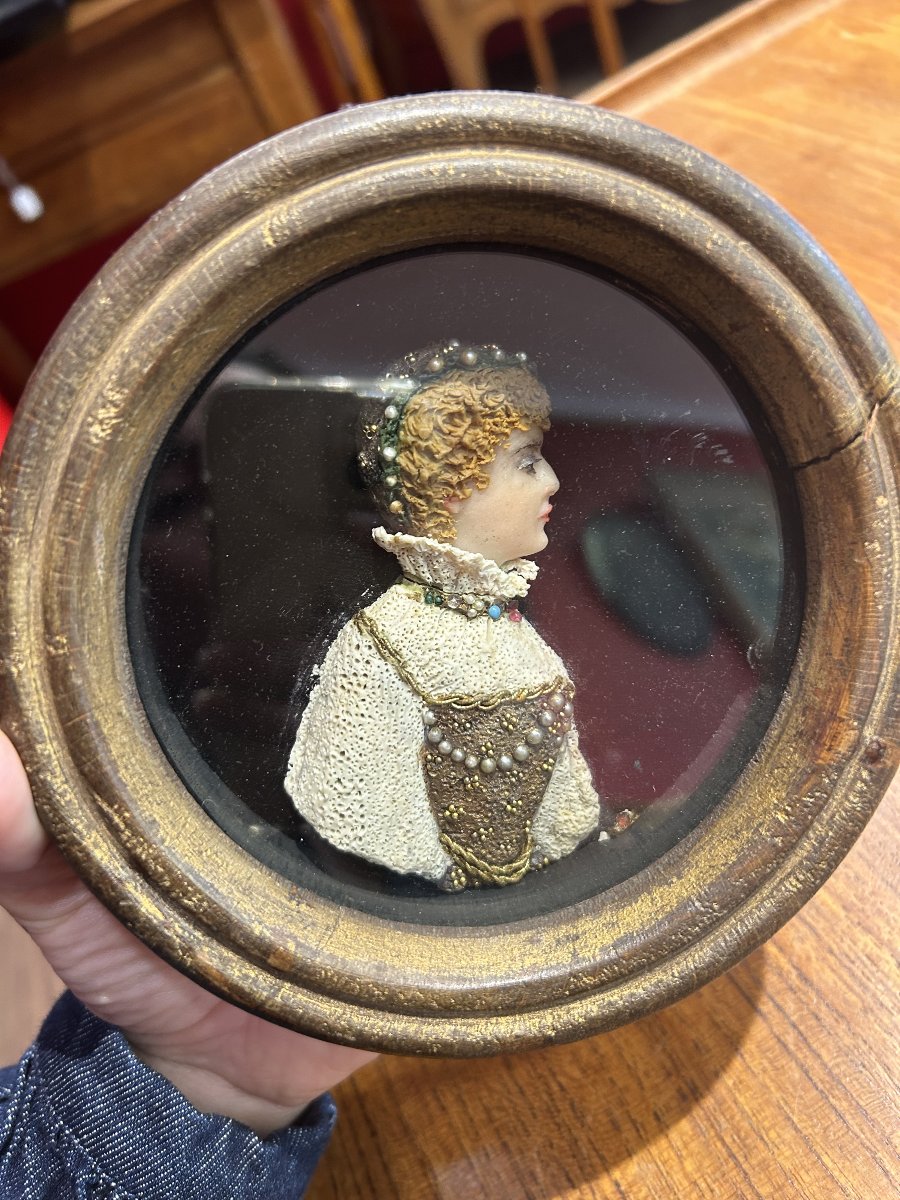 Portrait de femme en relief de cire, XIXe siècle-photo-2
