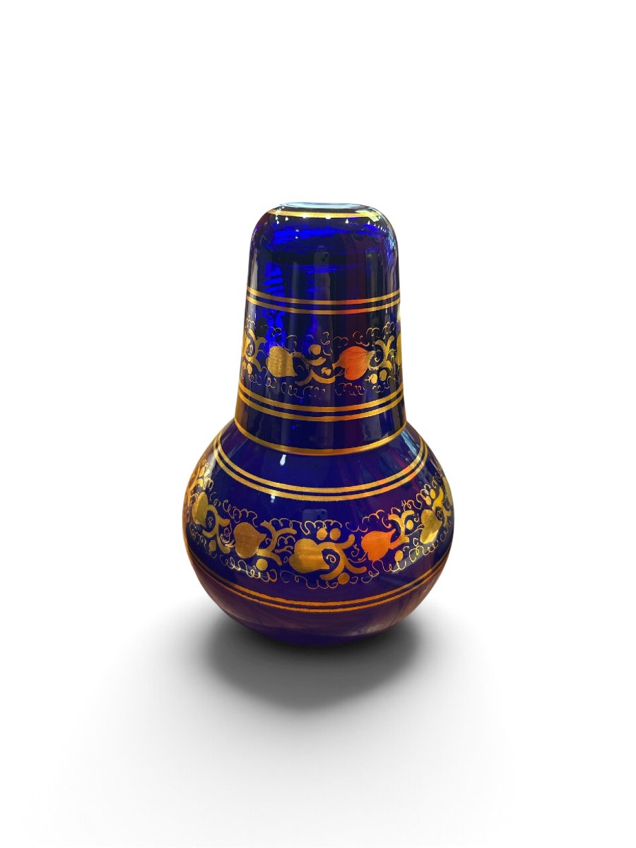 Service de nuit en verre bleu cobalt, XIXe siècle