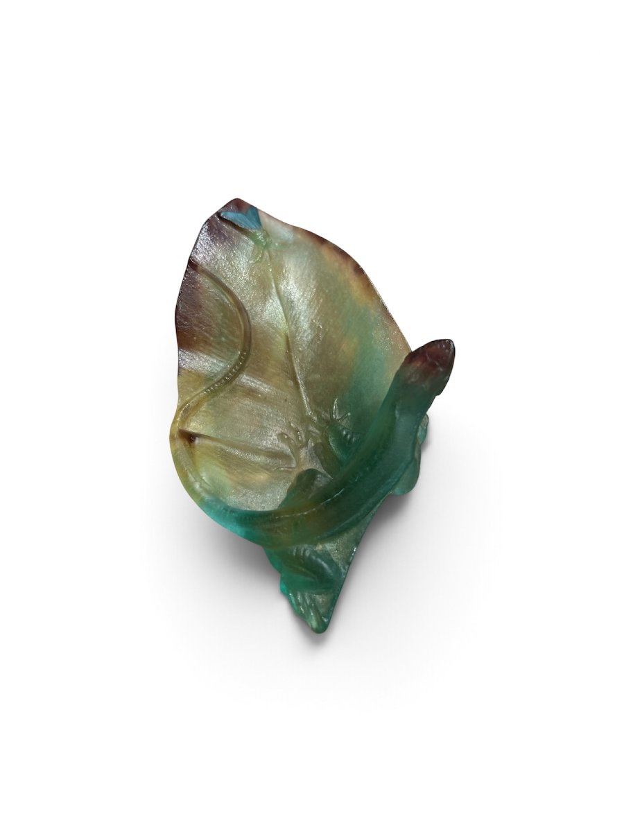 DAUM - Petit vide-poche en pâte de verre, lézard sur une feuille,  XXe siècle-photo-4