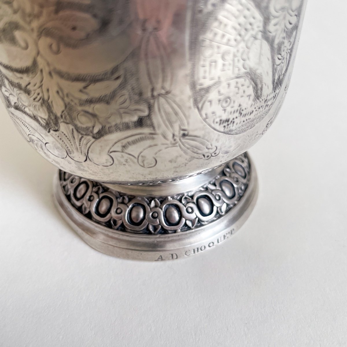 Grande Timbale En Argent à Décor Gravé Rocaille Paris Fin Du XVIIIe Siècle -photo-1