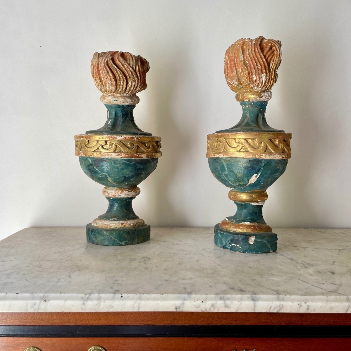 Pair Of Half Fire Pots In Gilded Carved Wood, Louis XIV Period, XVIIth XVIIIth Century, Rare-photo-4