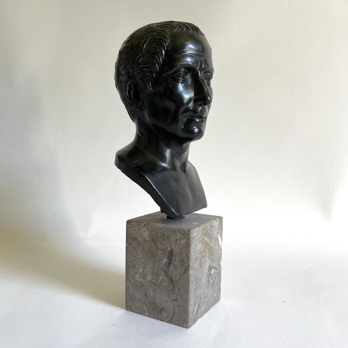 Julius Caesar Bronze Bust Emperor Italy Grand Tour Antiquity 19th Century Attributed To Chiurazzi-photo-2