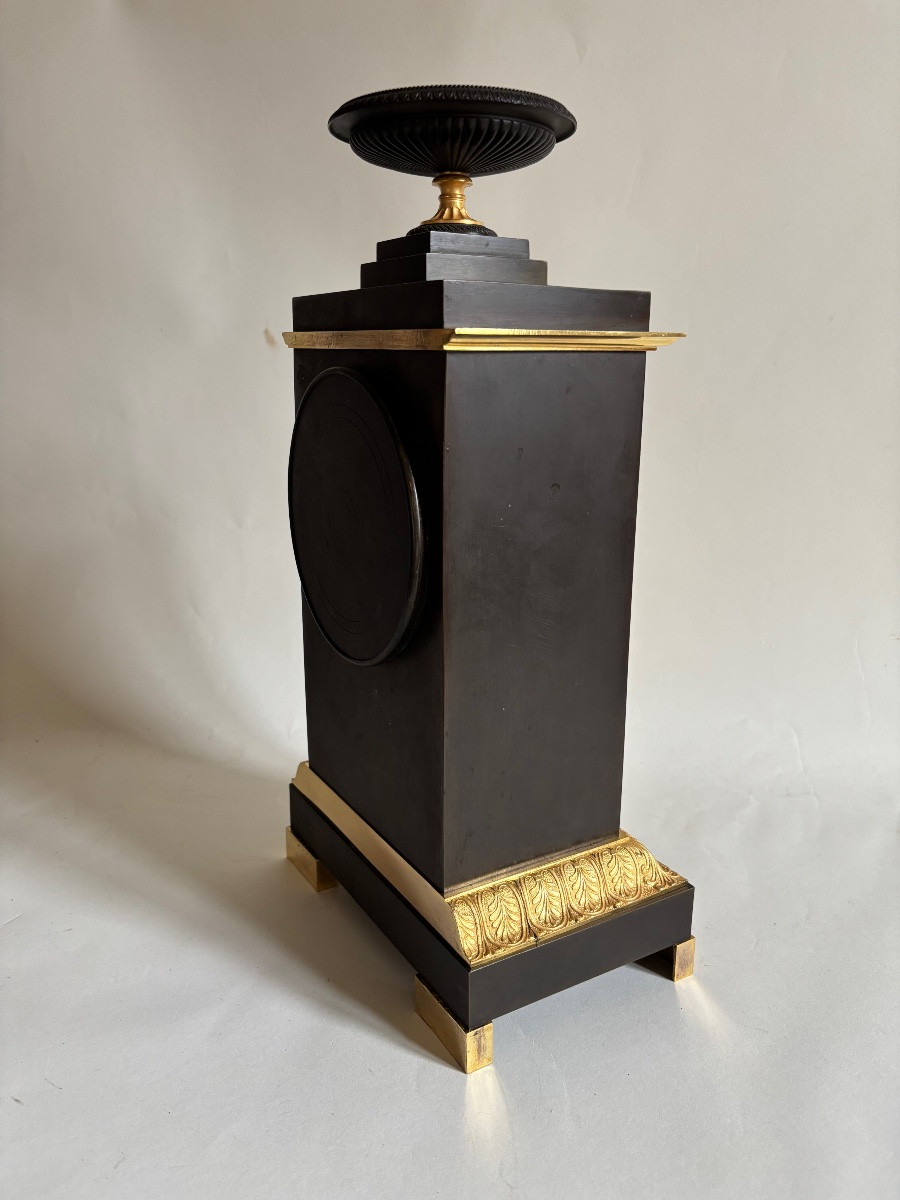 Empire Restoration Period Clock, Gilt Bronze, 19th Century, Clockmaker Mallet, Orléans Duc -photo-4