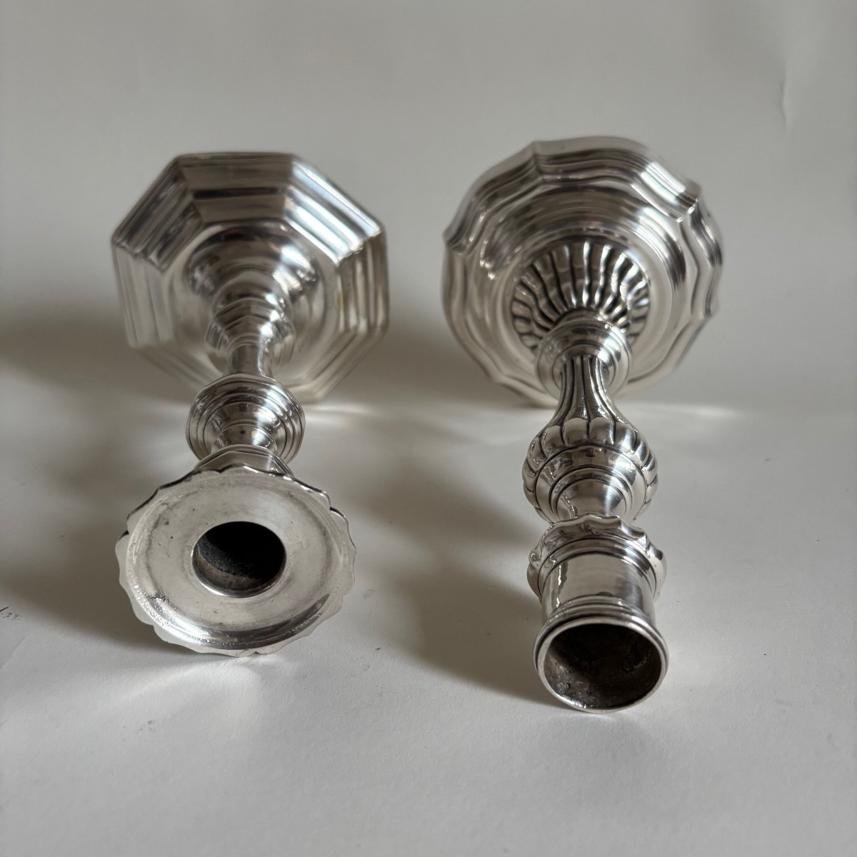 Deux Bougeoirs Flambeaux Style Louis XV Louis XVI Bronze Argenté -photo-2