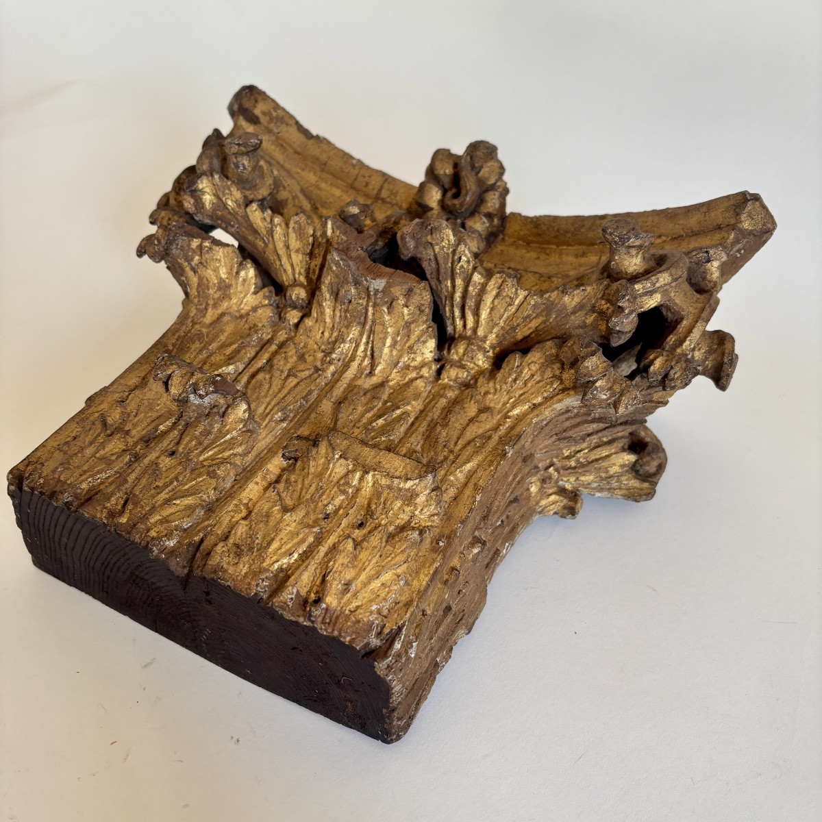 Pilaster, Gilded Wood Capital, Louis XVI Period, 18th Century, Corinthian Order -photo-5