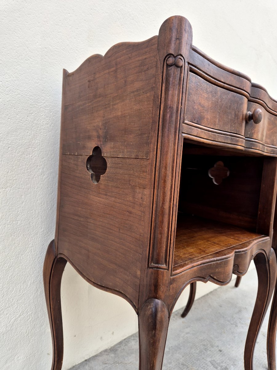 Paire de tables de nuit/chevets style Louis XV en Merisier massif 19éme -photo-2