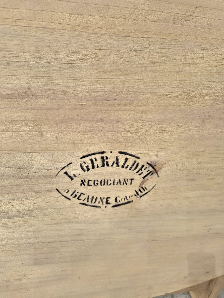 Folding Table Burgundy Winemaker Stripped Old Oval -photo-3