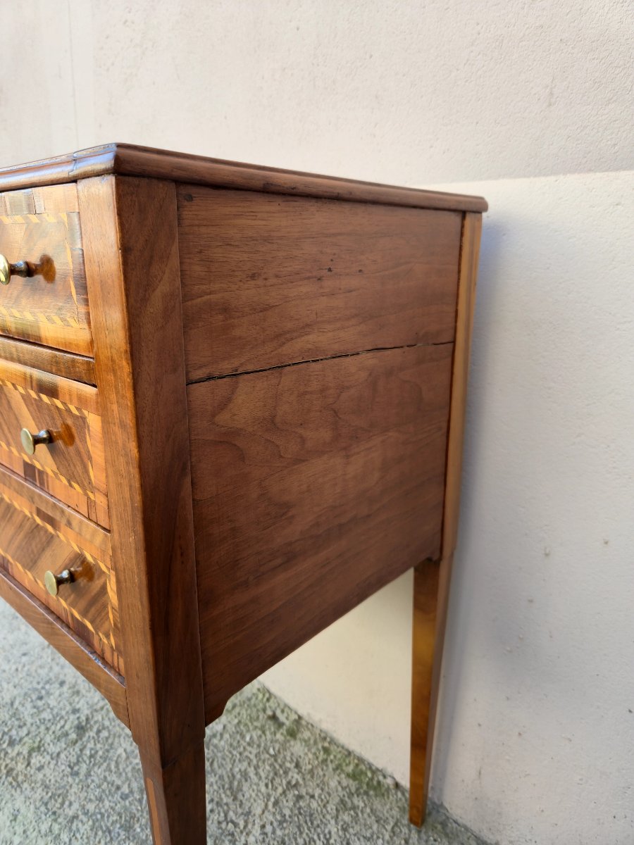 Commode / Chiffonnier d'époque Louis XVI en marqueterie -photo-2