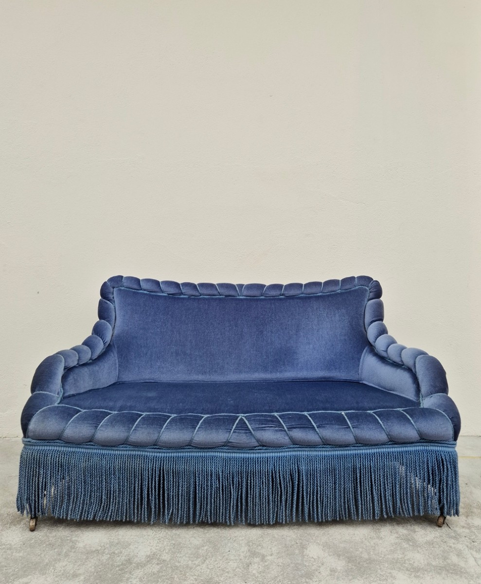 Canapé Crapaud en velours bleu d'époque napoléon III 19éme 