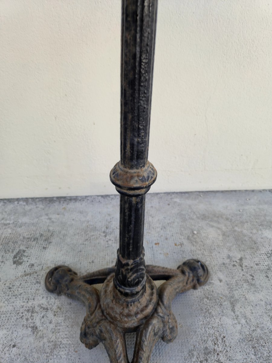Pedestal Table For Restaurant Bistros With Lion's Paws In Cast Iron And Marble -photo-2