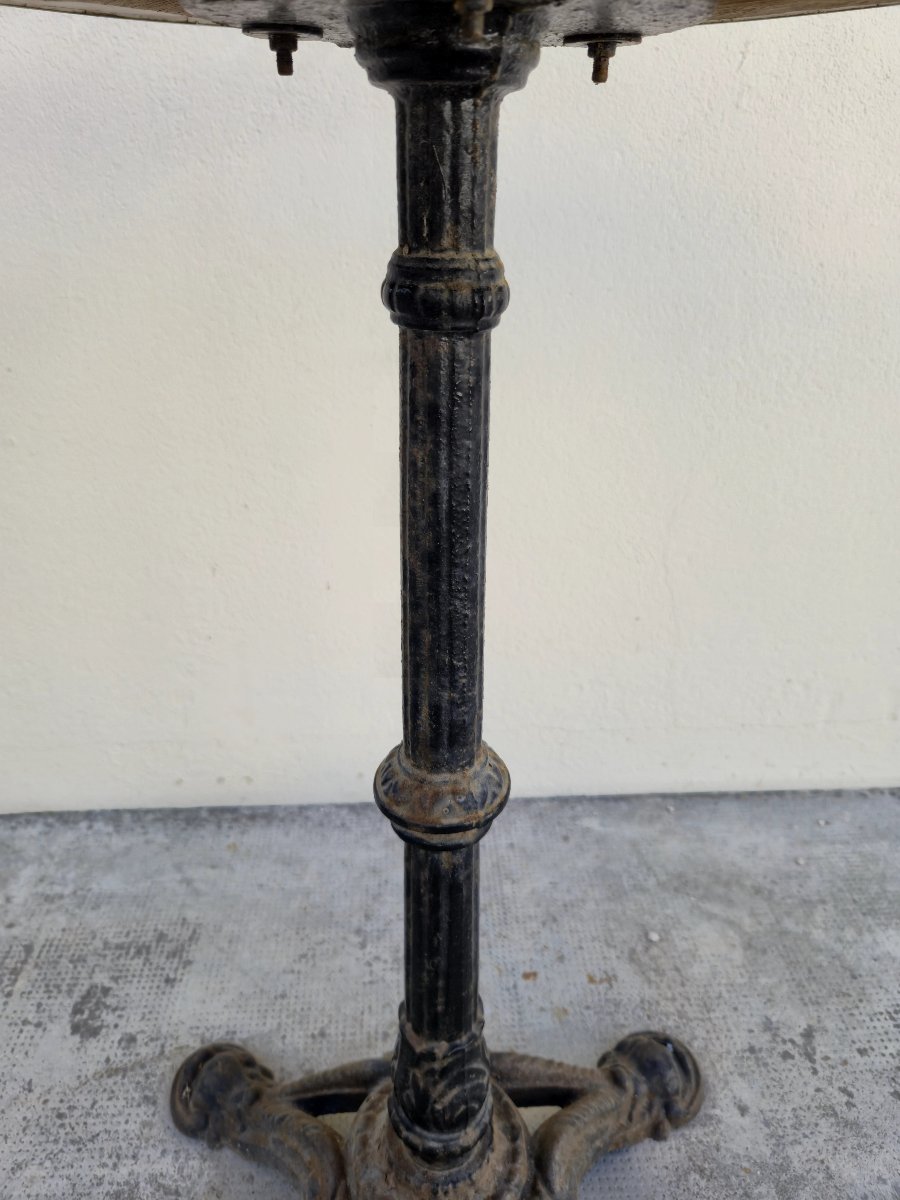 Pedestal Table For Restaurant Bistros With Lion's Paws In Cast Iron And Marble -photo-3