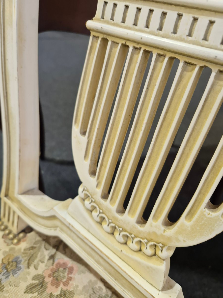 Set Of 4 Louis XVI Style Chairs With Lyre Decoration -photo-1
