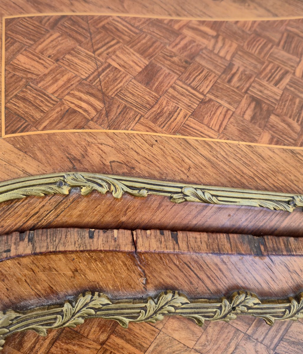 Bureau de Dame secrétaire style Louis XV en marqueterie et bronze -photo-4