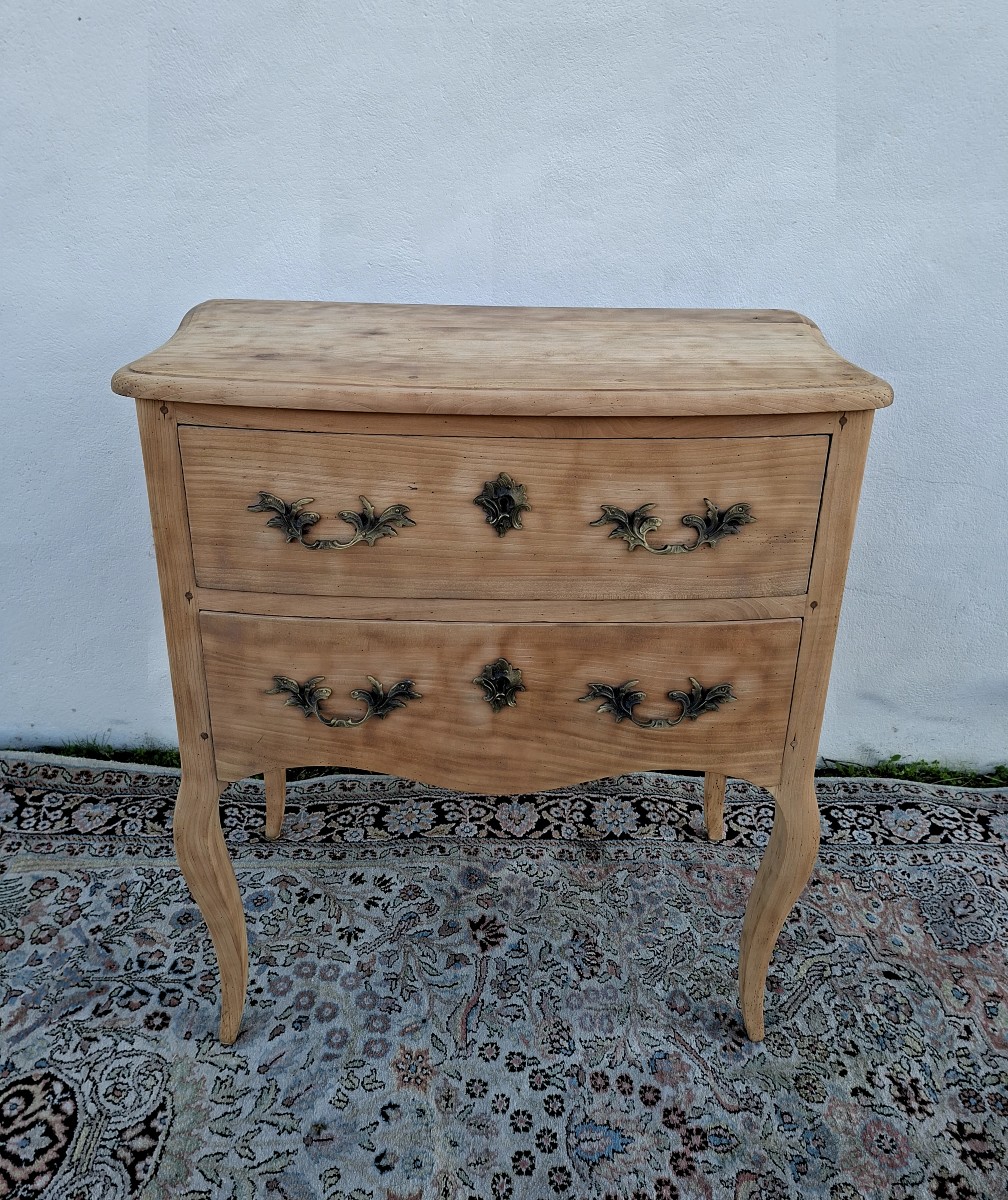 Commode style Louis XV entièrement décaper ancienne deux tiroirs 