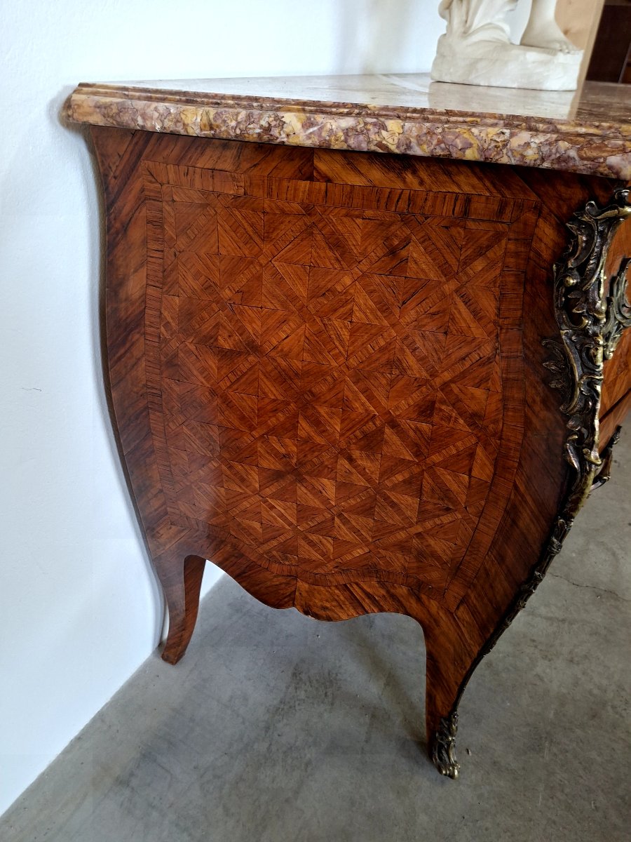 Commode bombée style Louis XV en marqueterie et bronze d'époque 19éme -photo-4