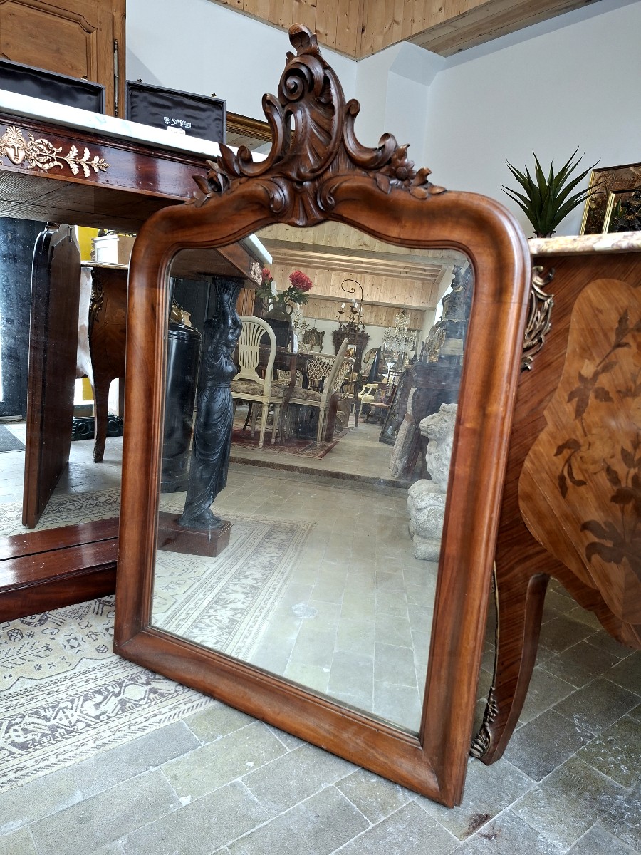 Miroir Style Louis XV en noyer massif décors coquille 