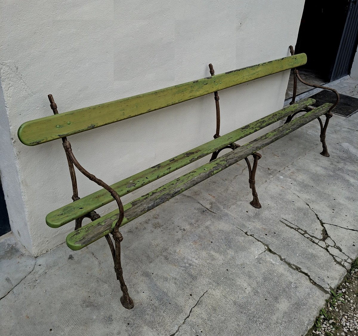 Banc de Jardin en fonte grand modèle avec accoudoirs 19éme de Maison Bourgeoise 