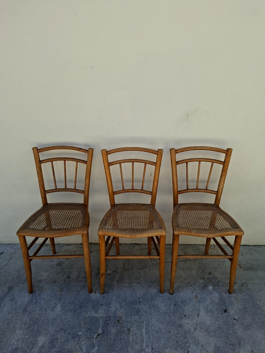 Serie de 3 chaises de bistrot guinguette 1930s en cannage 