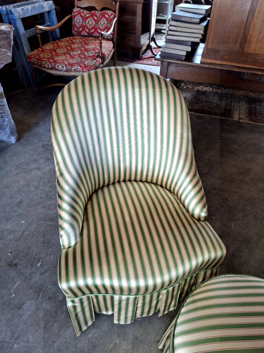 Ensemble Paire de fauteuils crapauds et pouf ancien 1930s-photo-1