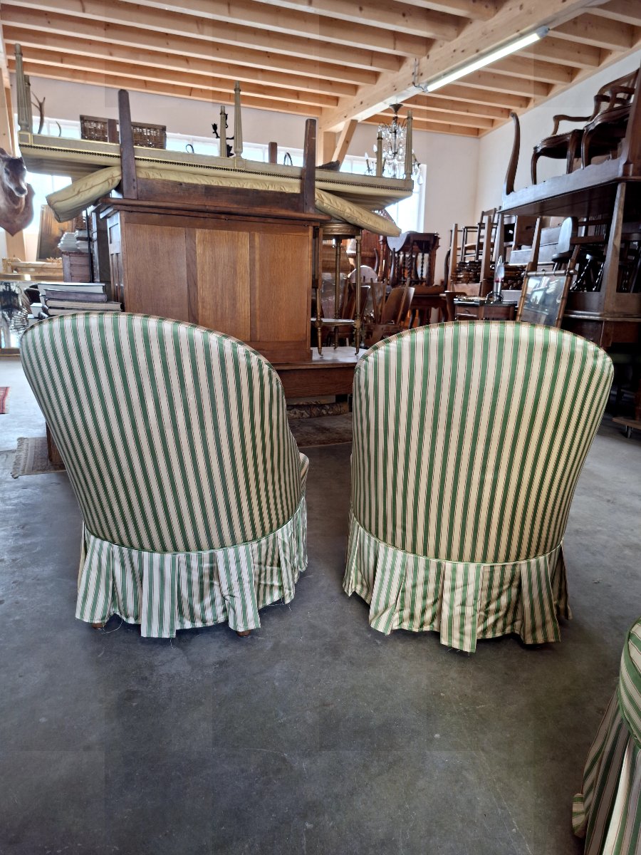 Ensemble Paire de fauteuils crapauds et pouf ancien 1930s-photo-3