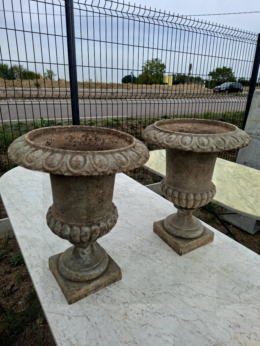 Paire de vases Médicis en fonte d'époque 19éme de Maison Bourgeoise -photo-2