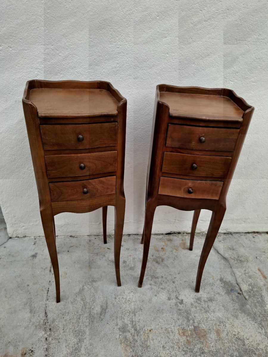 Paire de Chevets tables de nuits style Louis XV en Merisier 